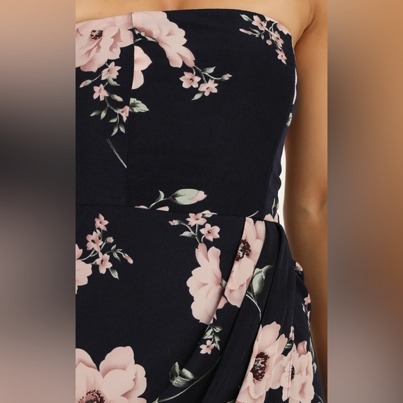 Show Po Dress - size 8 BNWT